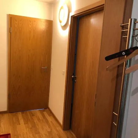 Apartamento Gemuetliches In Neuhausen-nymphenburg Munique